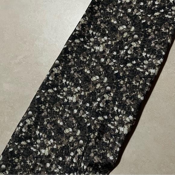 Lululemon confetti legging 7/8 size 4 - Picture 5 of 7